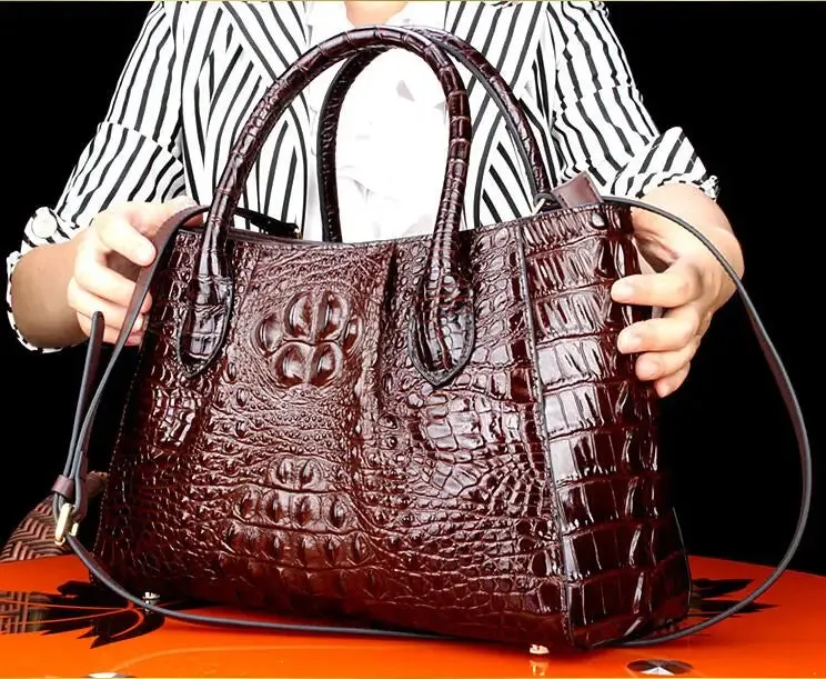 2024 New Trend Crocodile leather HandBags leather Messenger Bag Famous Brand Fashion Shoulder bag lionrihua handbags handbags