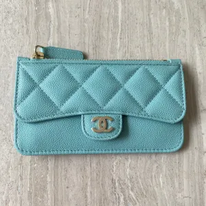 20C Tiffany Blue Caviar Zip Flap Card Holder with Multi Back Slots