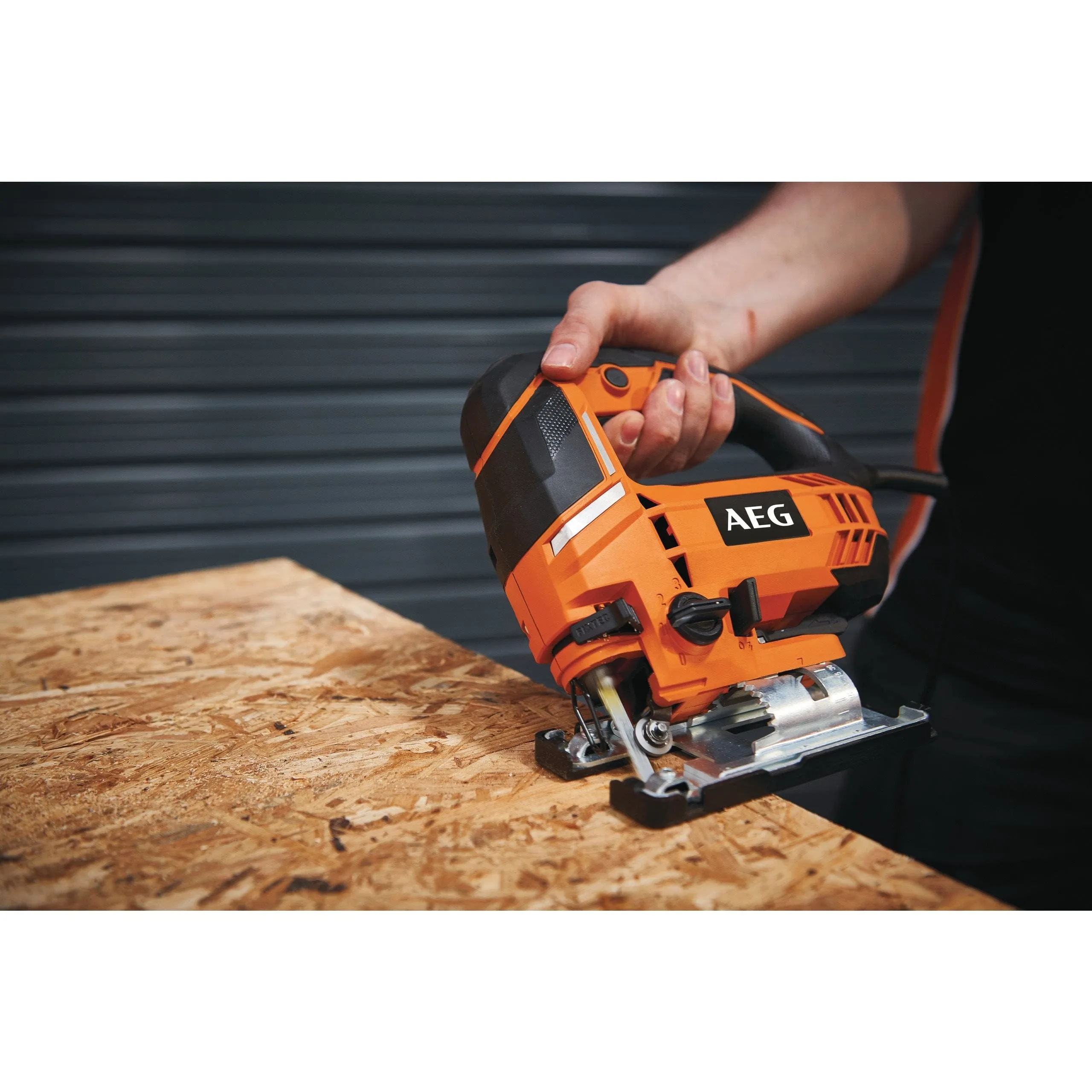AEG 15mm Fixtec Top Handle Jigsaw 600W - STEP100X