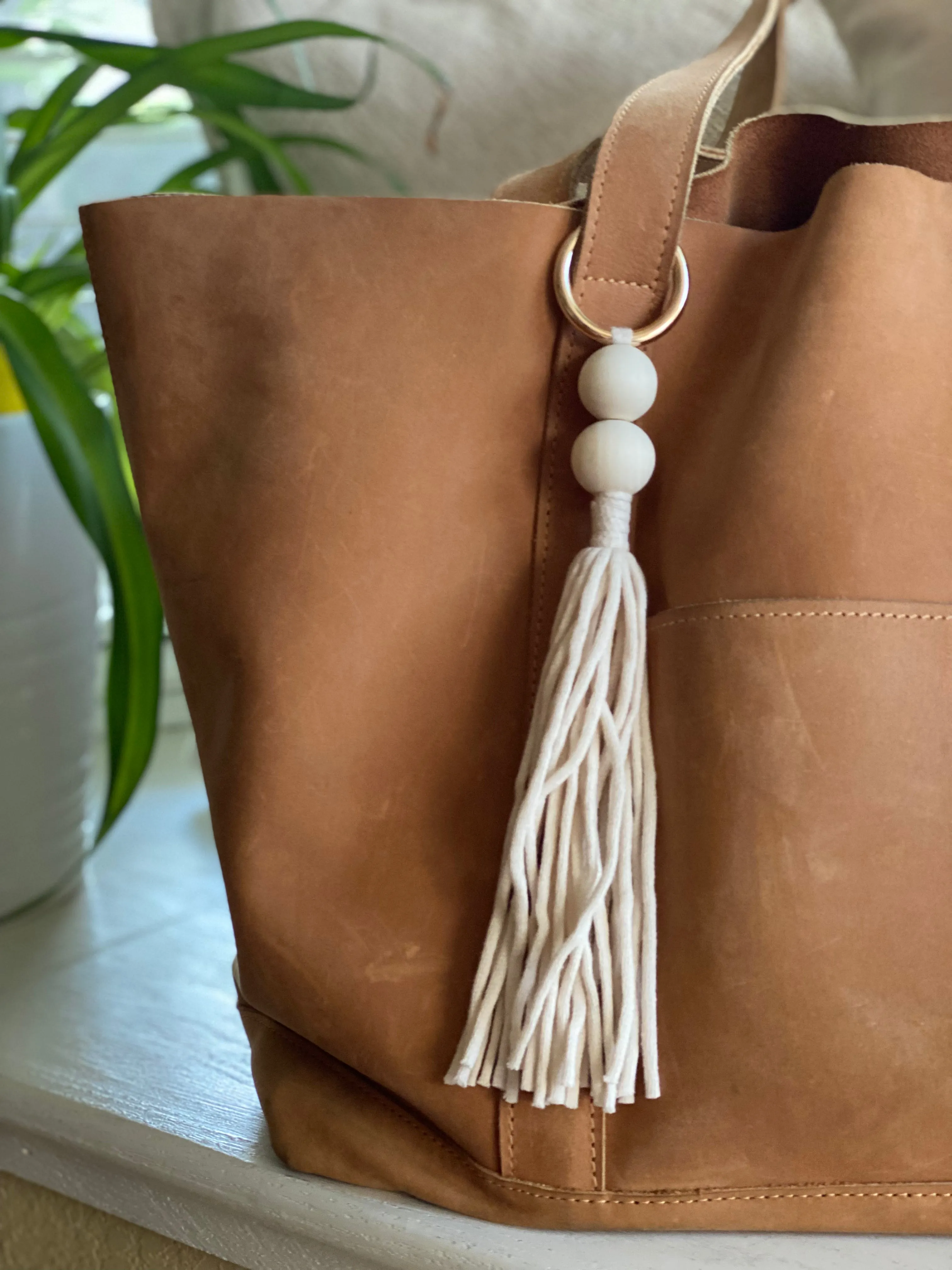 B O H O  Diffuser Purse Clip