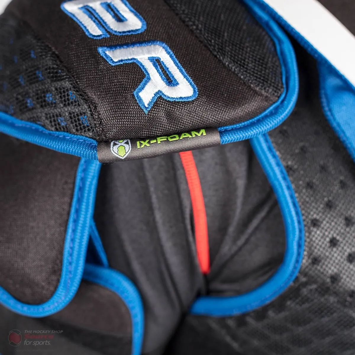 Bauer Nexus 2N Senior Hockey Shoulder Pads