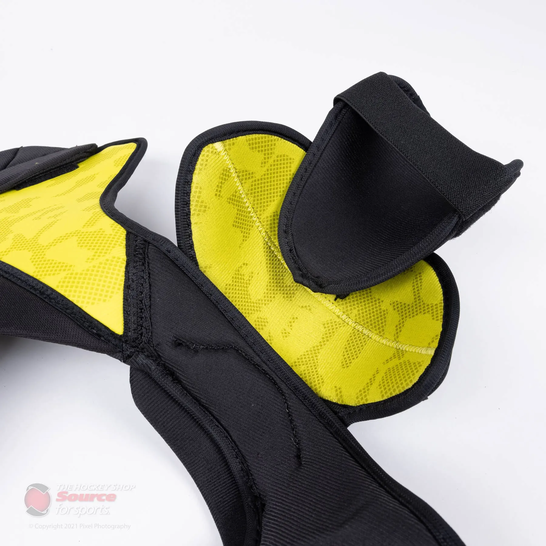 Bauer Supreme 3S Intermediate Hockey Shoulder Pads