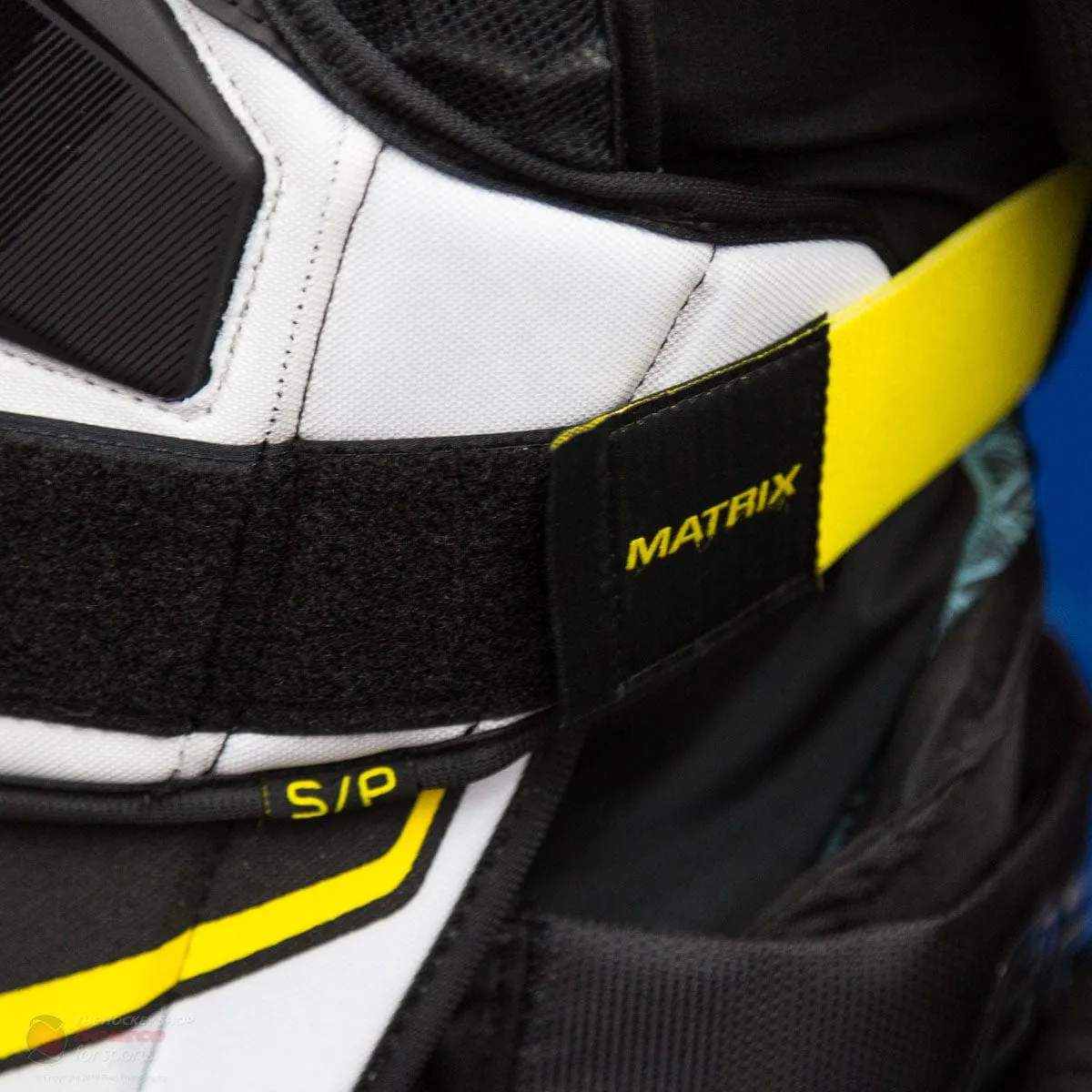 Bauer Supreme Matrix Senior Hockey Shoulder Pads (2019)