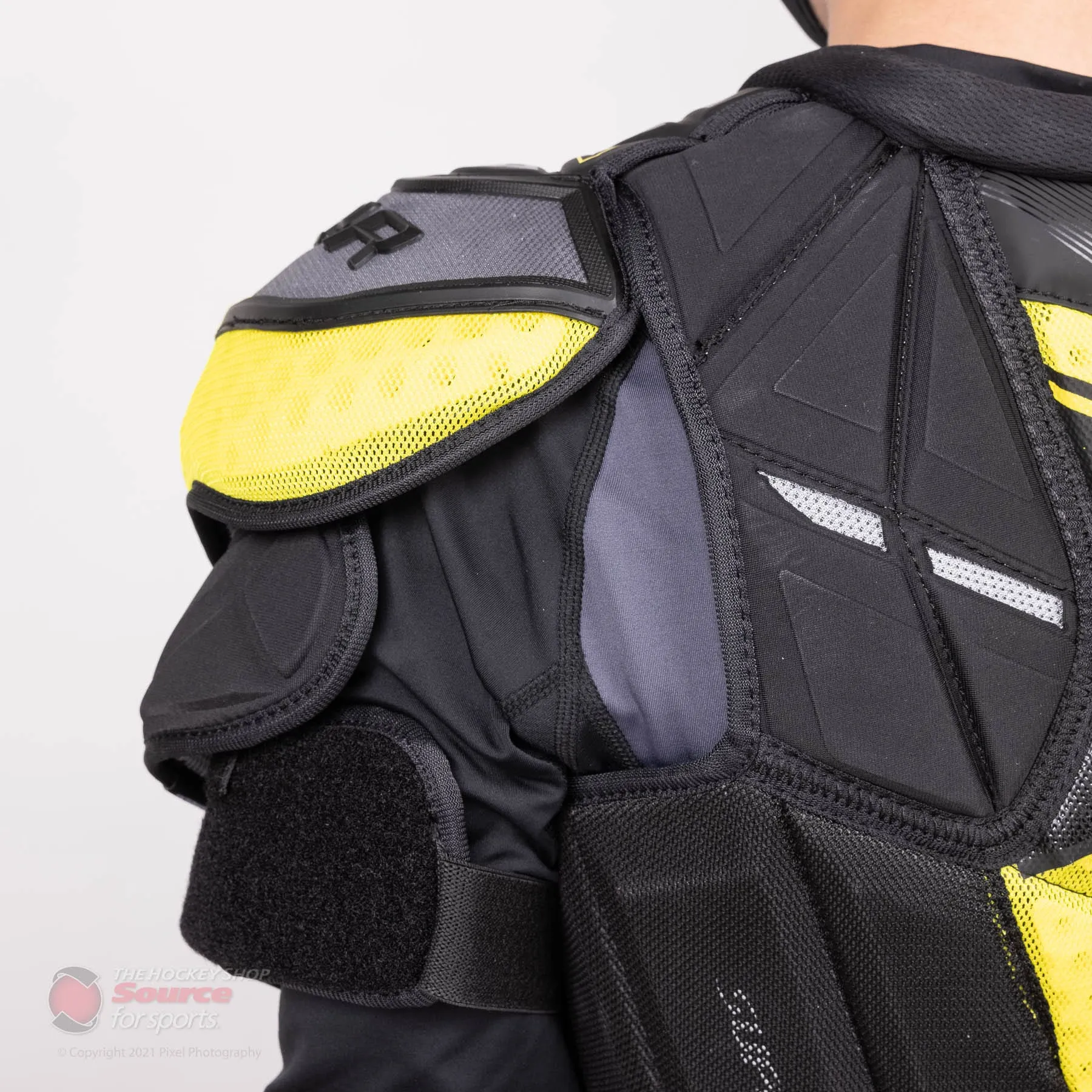Bauer Supreme UltraSonic Senior Hockey Shoulder Pads