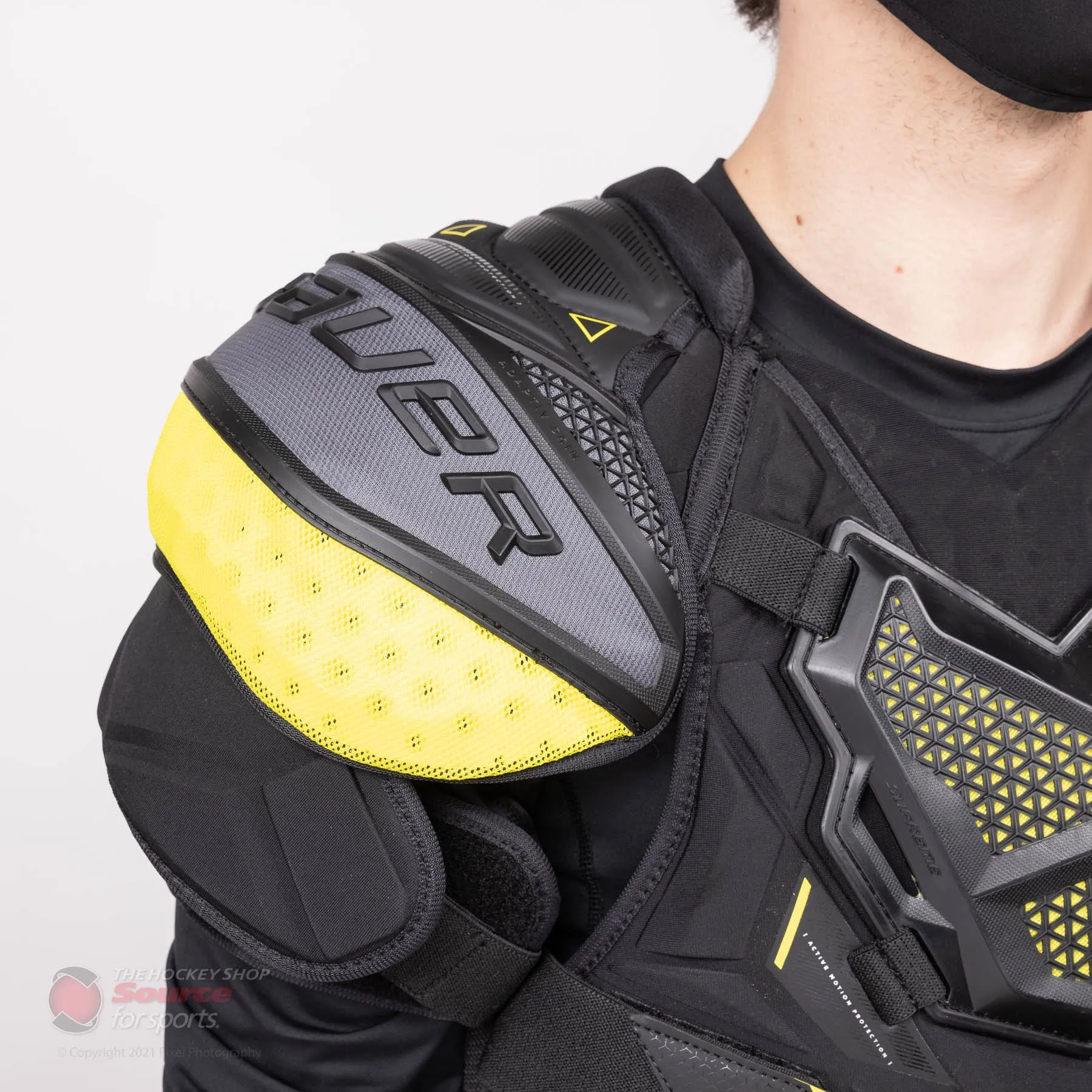 Bauer Supreme UltraSonic Senior Hockey Shoulder Pads