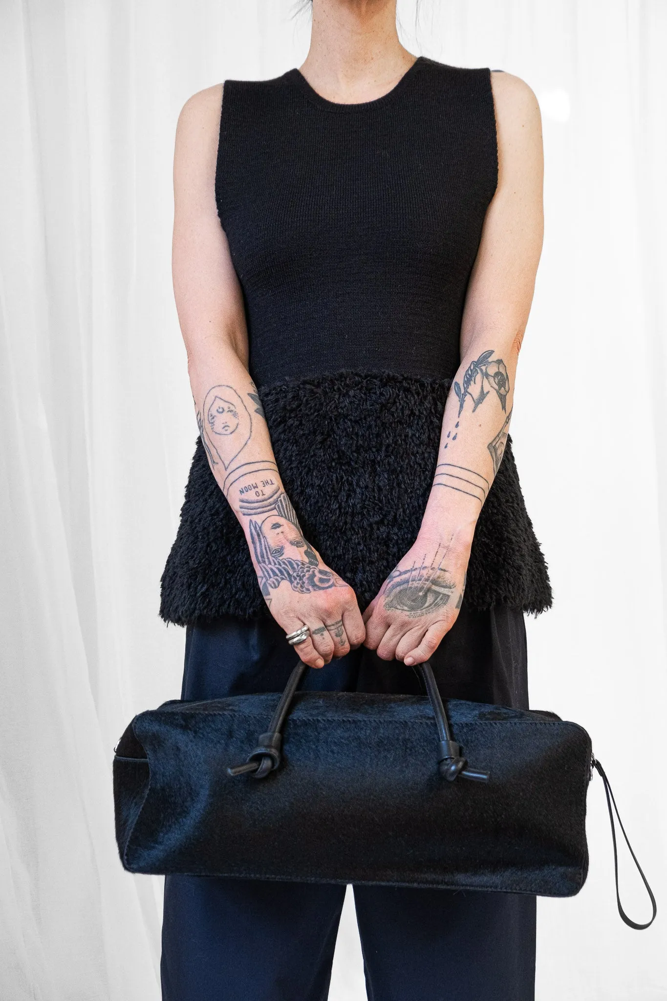 Brynd Large Box Bag in Black