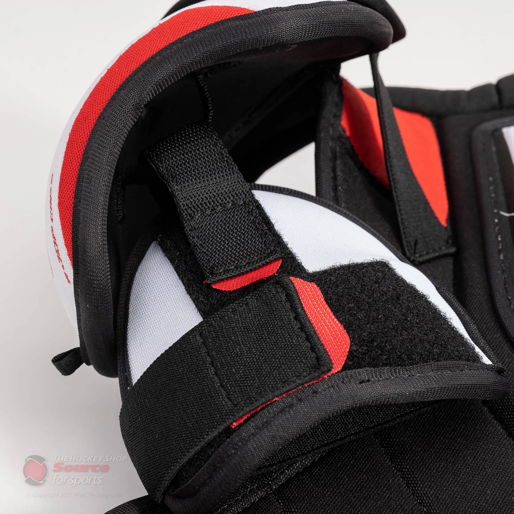 CCM Jetspeed Control Junior Hockey Shoulder Pads - (2021)