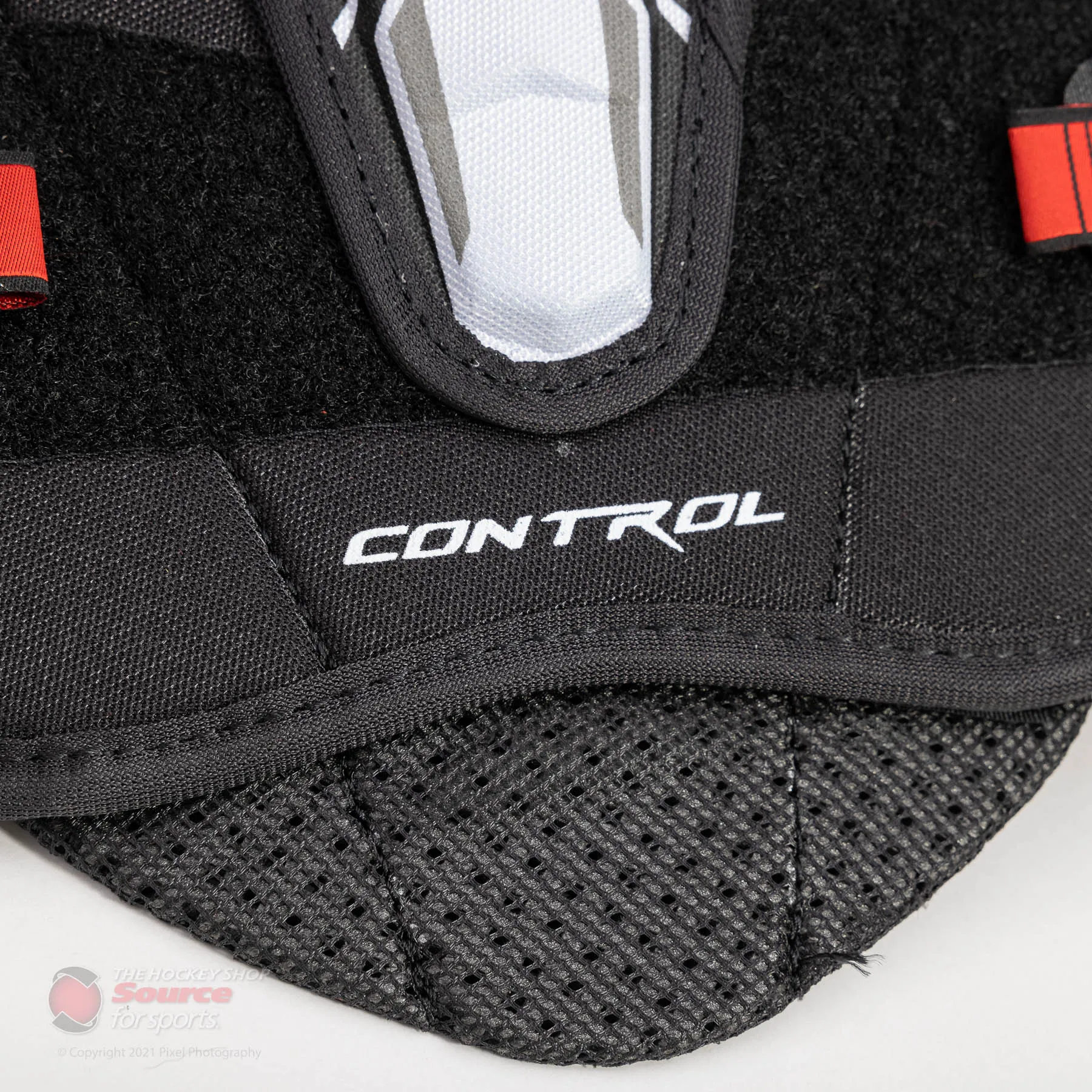 CCM Jetspeed Control Junior Hockey Shoulder Pads - (2021)