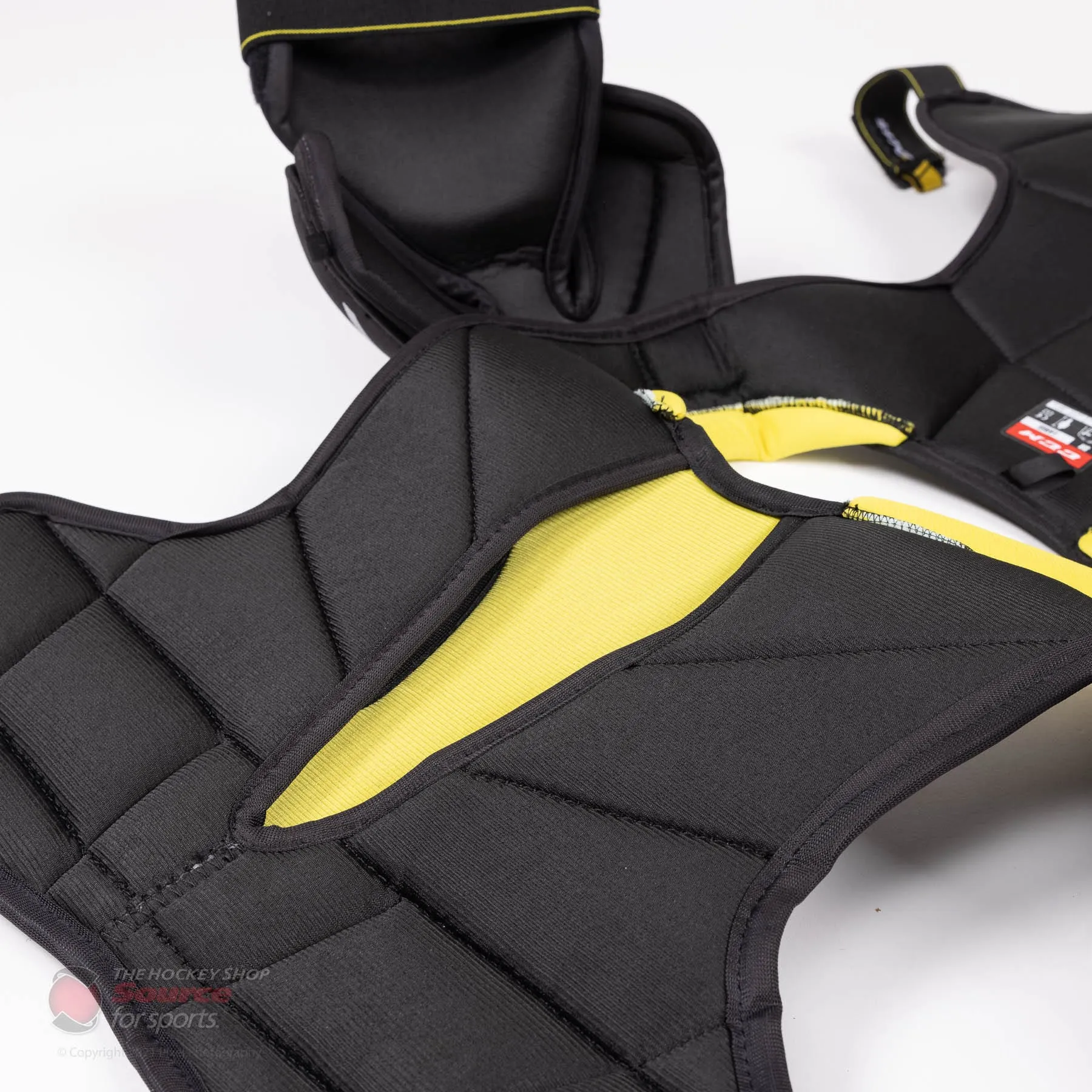 CCM Tacks 9550 Senior Hockey Shoulder Pads
