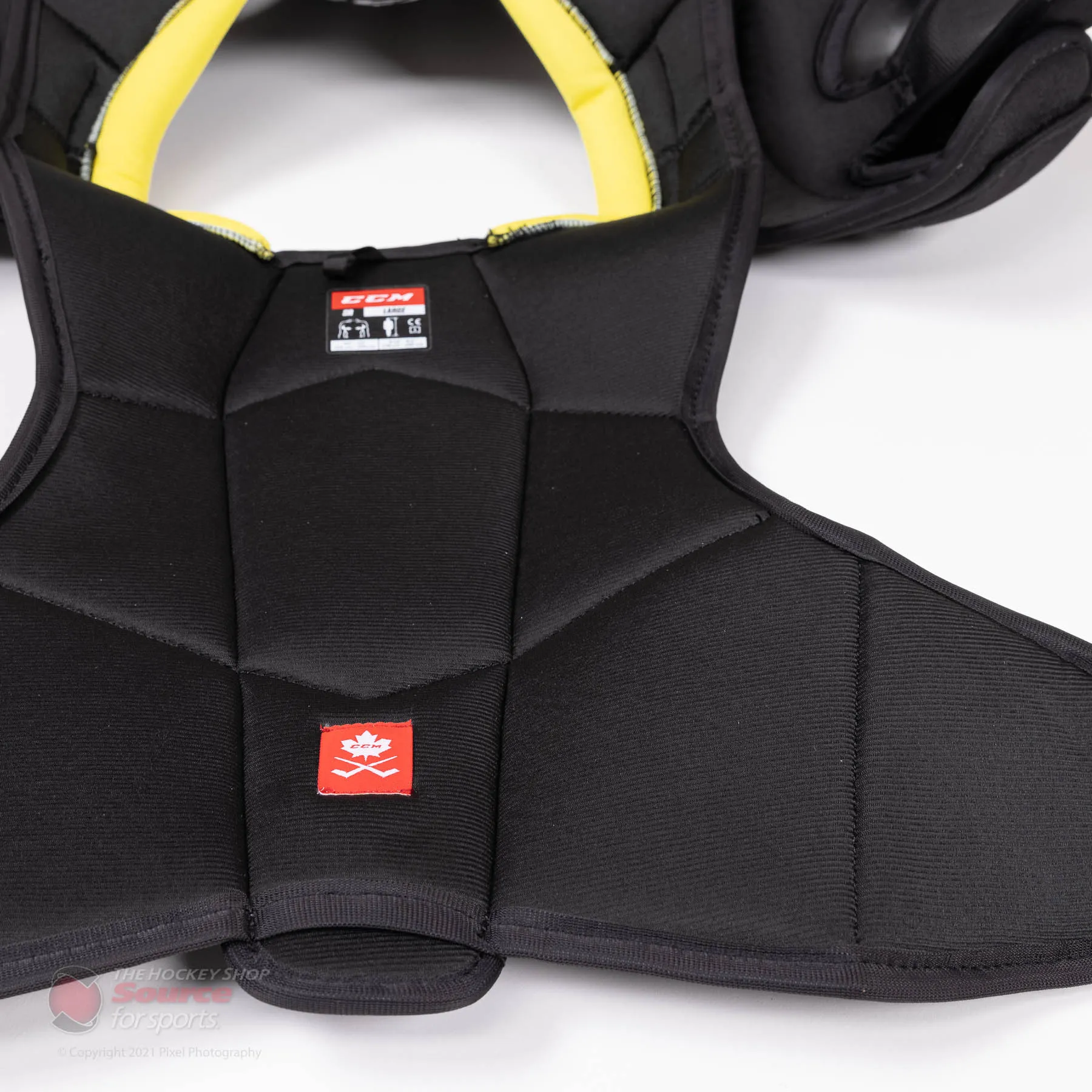 CCM Tacks 9550 Senior Hockey Shoulder Pads