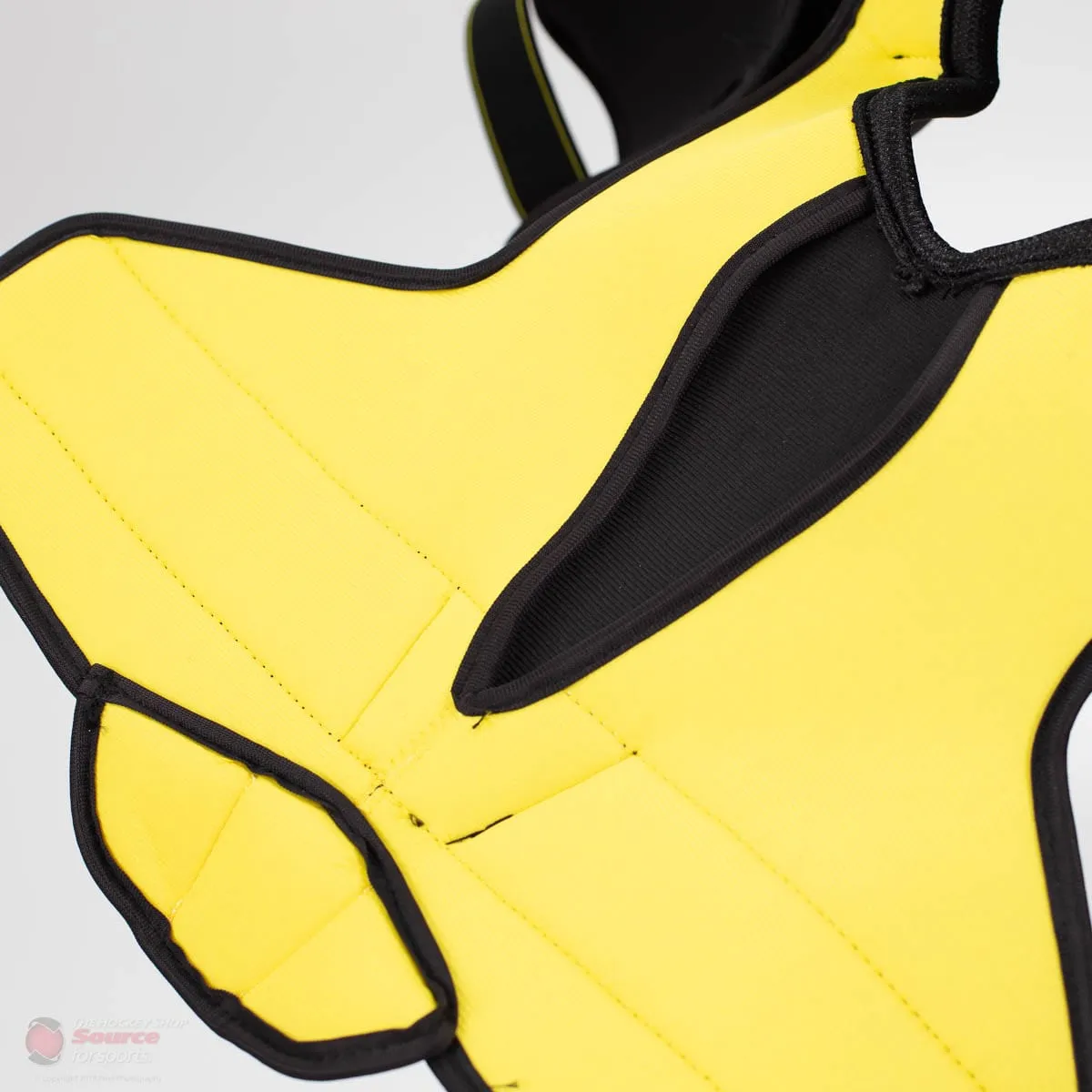 CCM Tacks Vector Plus Senior Hockey Shoulder Pads (2020)