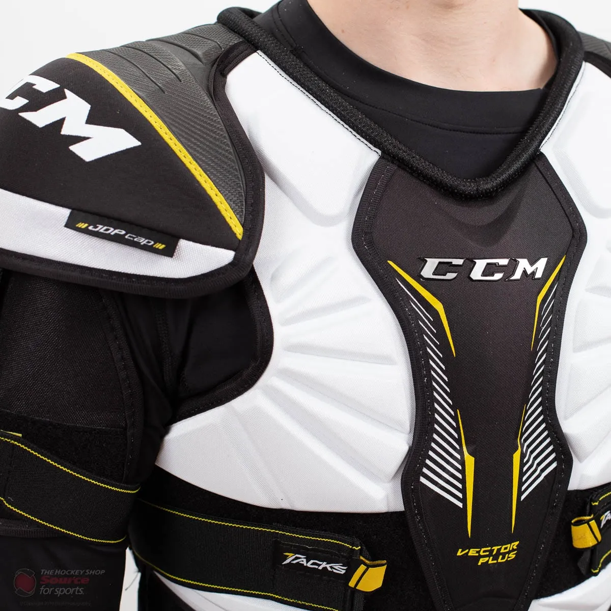 CCM Tacks Vector Plus Senior Hockey Shoulder Pads (2020)