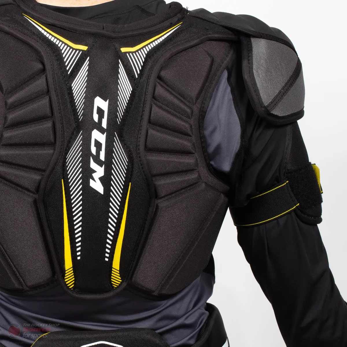 CCM Tacks Vector Pro Senior Hockey Shoulder Pads (2020)