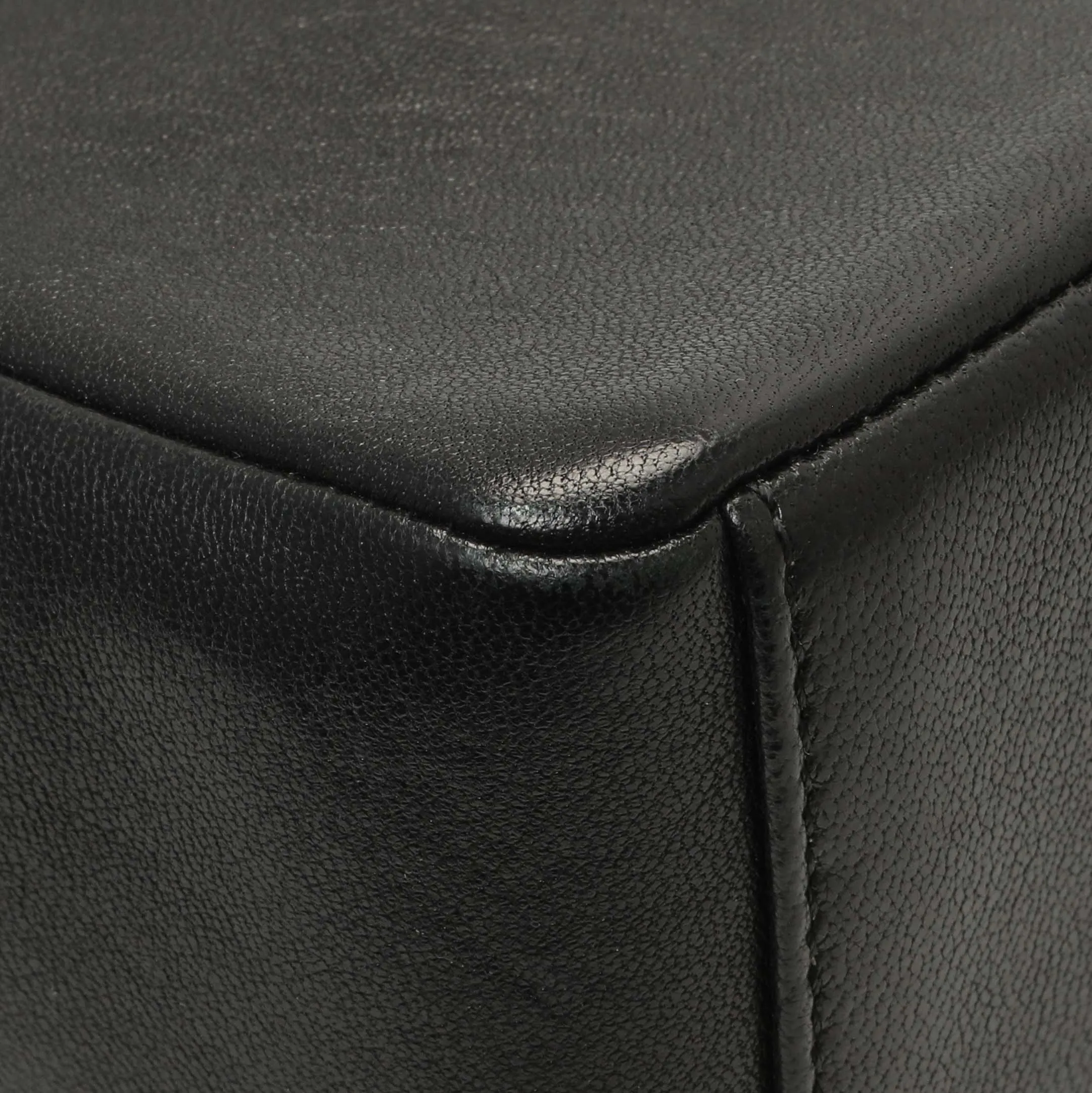 Chanel Black Sheepskin Medium Vintage Mademoiselle Flap