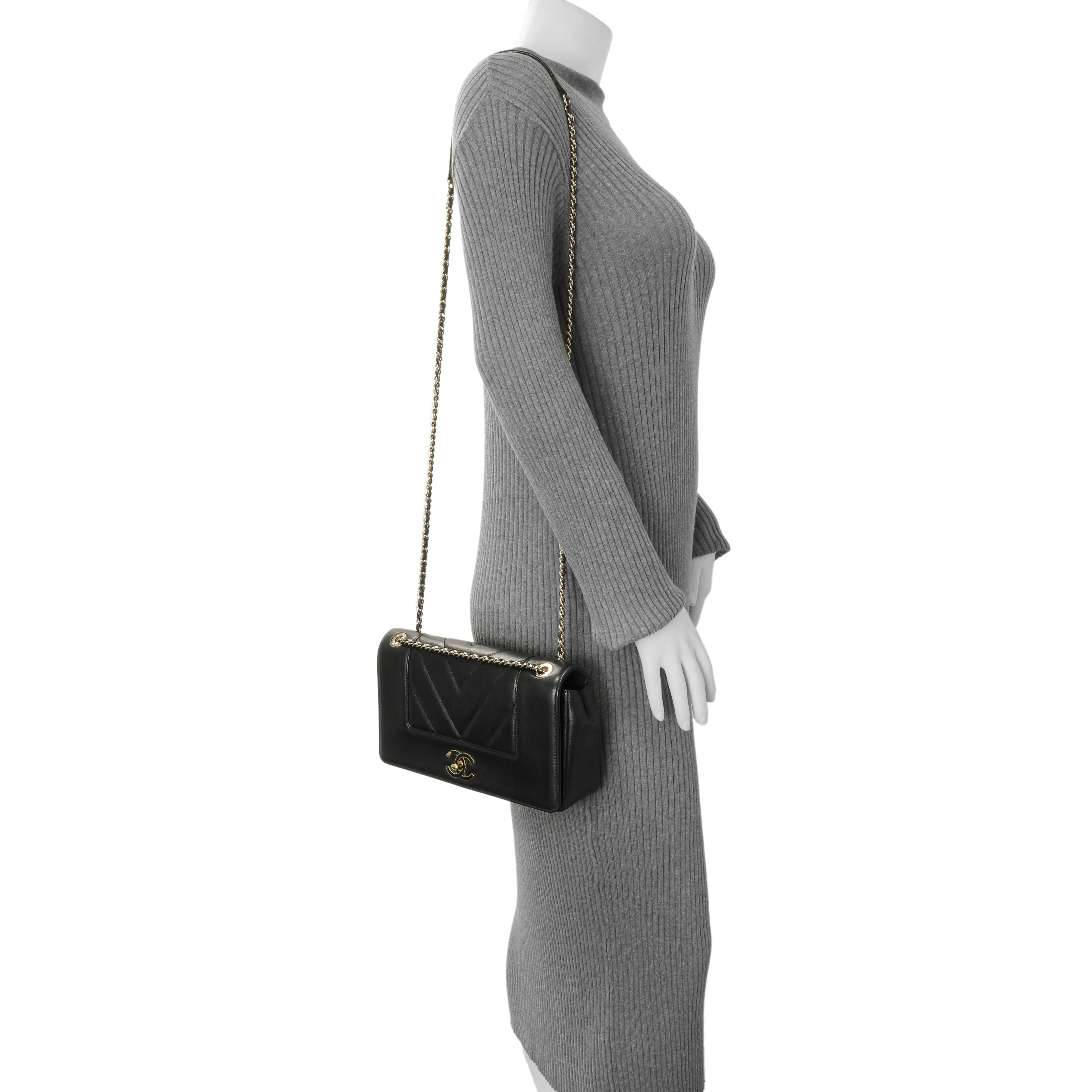 Chanel Black Sheepskin Medium Vintage Mademoiselle Flap