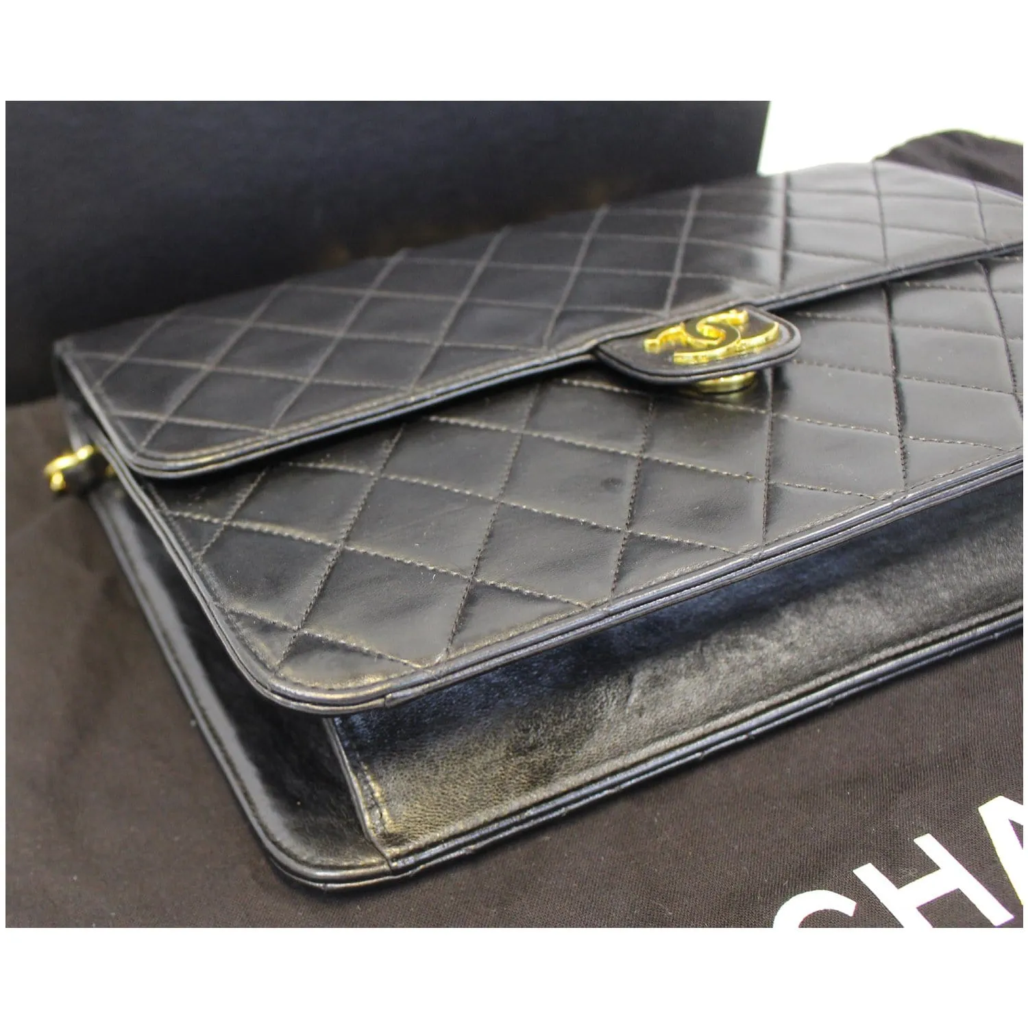 CHANEL Matelasse 25 Lambskin Leather Shoulder Bag Black