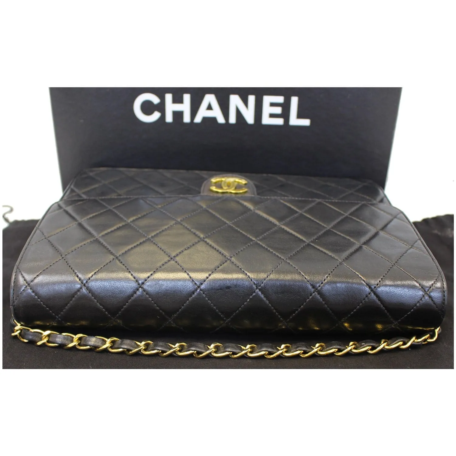 CHANEL Matelasse 25 Lambskin Leather Shoulder Bag Black