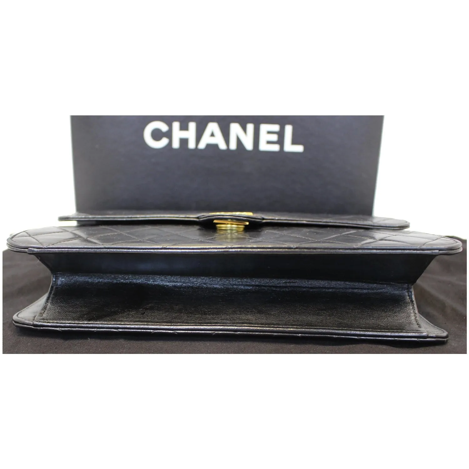 CHANEL Matelasse 25 Lambskin Leather Shoulder Bag Black