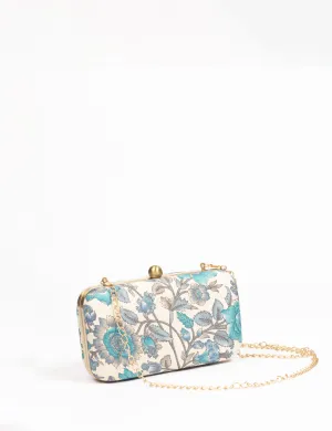 CLUTCH HANDBAG