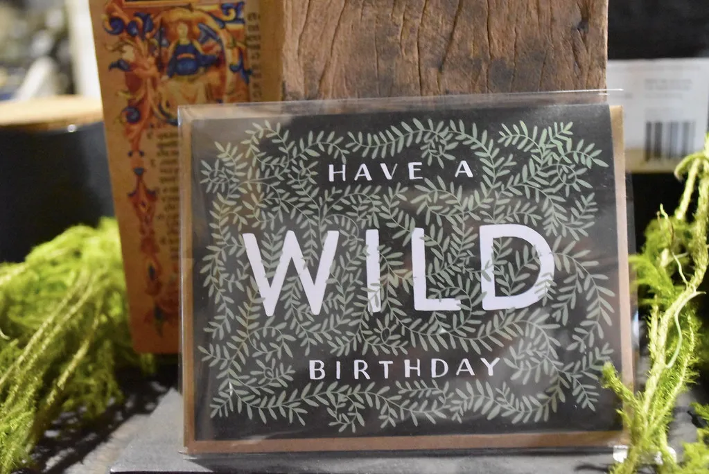 Curious Card, multiple styles