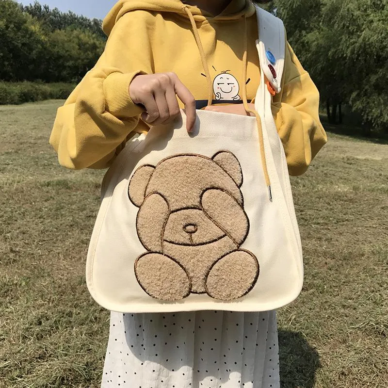 CUTE EMBROIDERY LOVELY BEAR SHOULDER BAG UB2621
