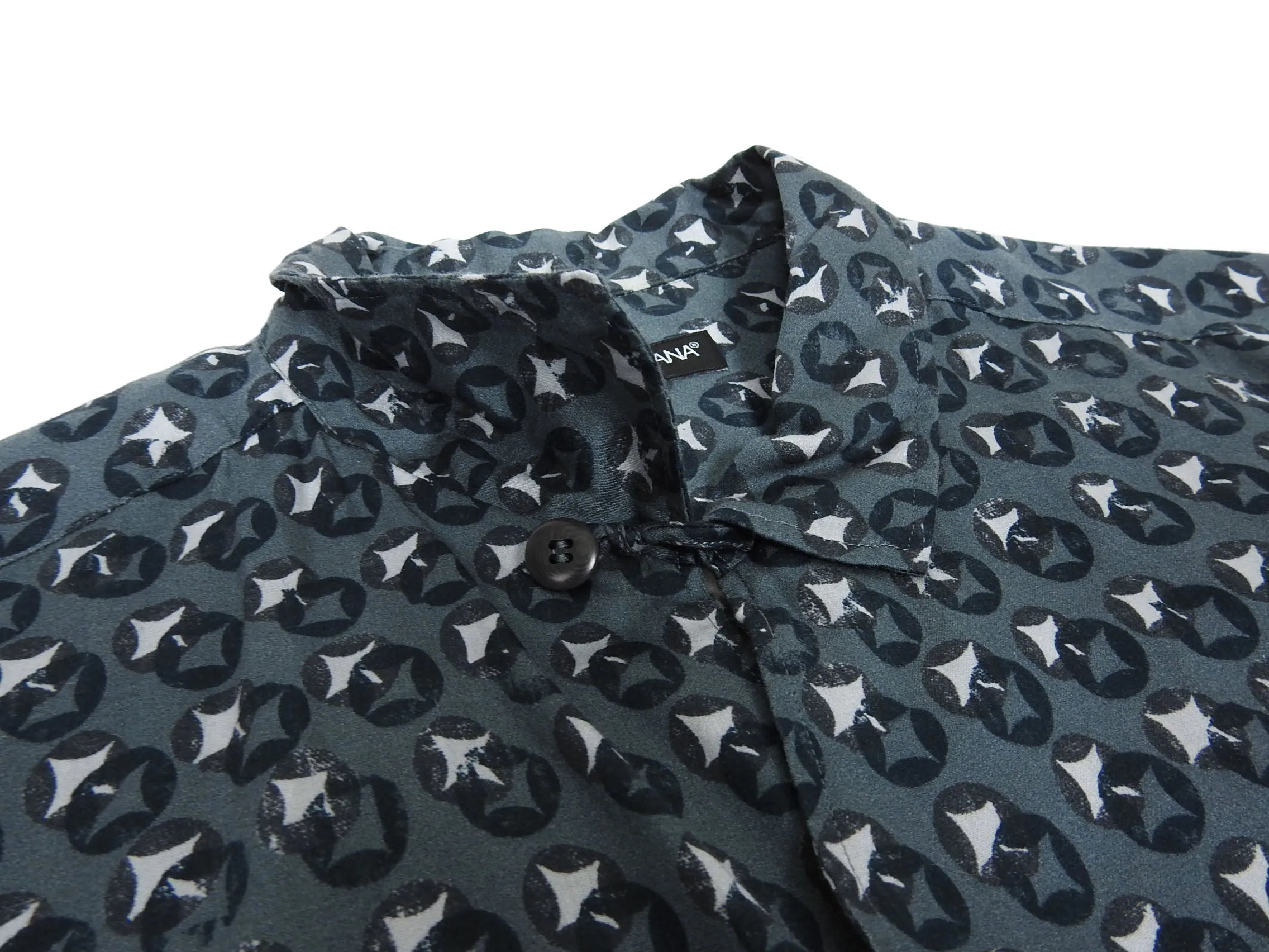 Dolce & Gabbana Patterned SS Shirt Size 16.5 || 42