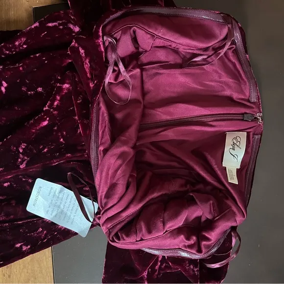 Eliza J off the shoulder velvet dress