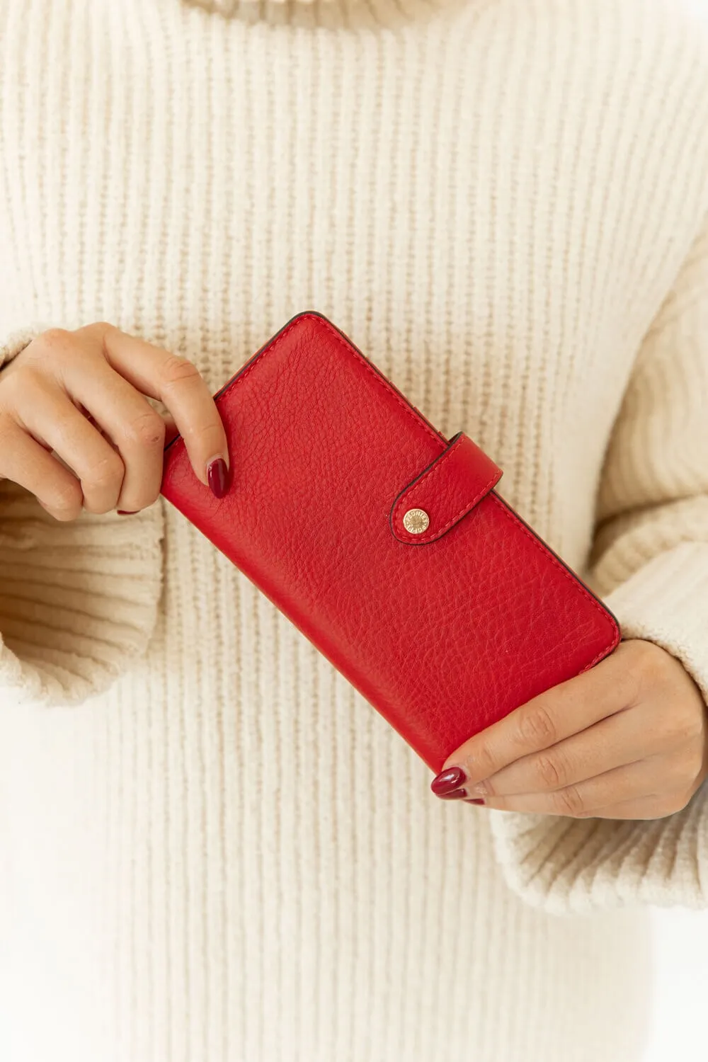 Go Anywhere Wallet Red