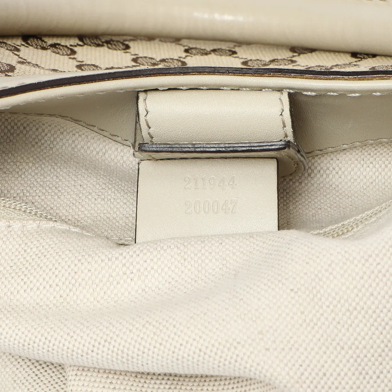 Gucci Ivory Monogram Medium Sukey Tote