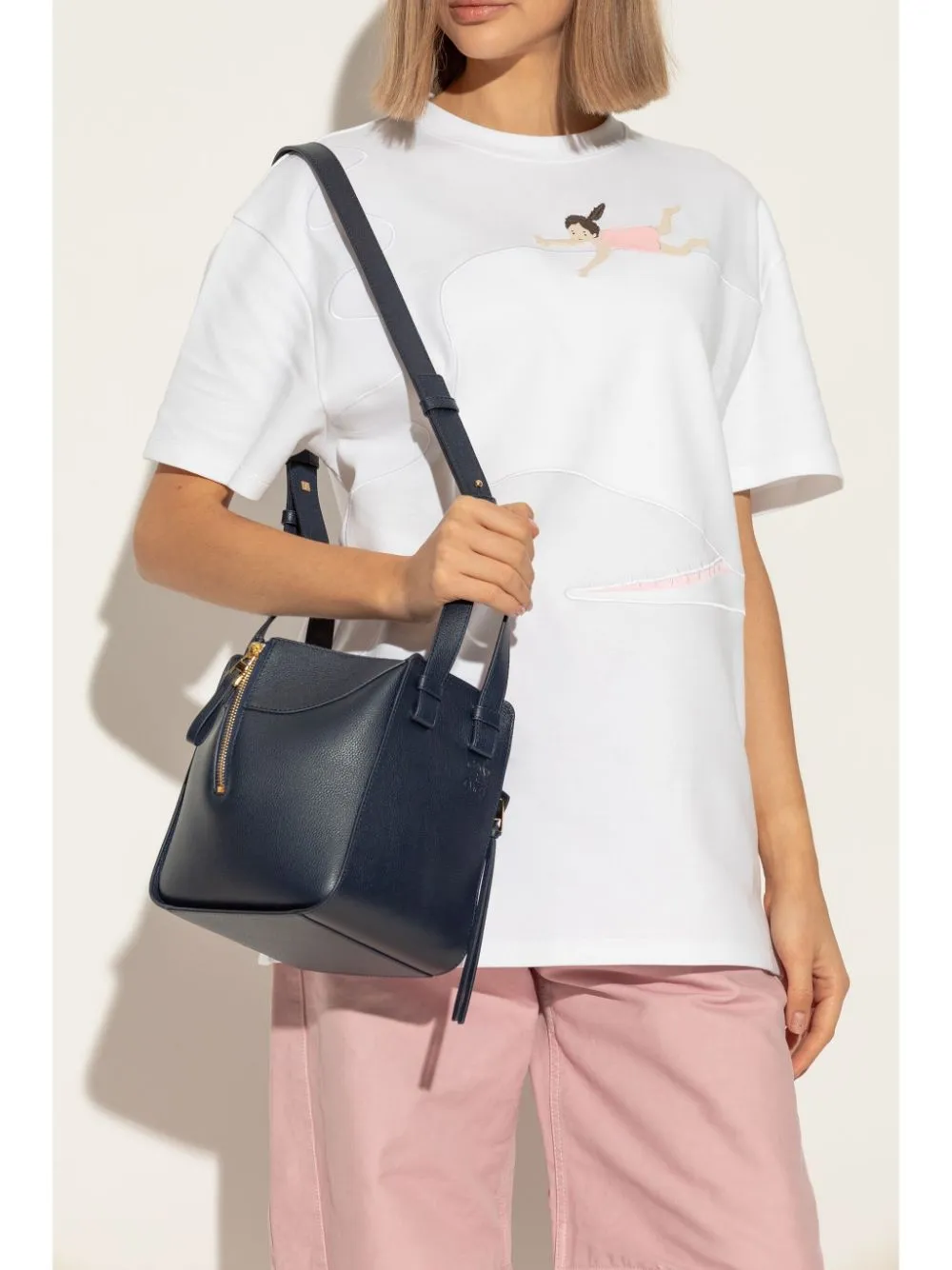 Hammock compact leather handbag