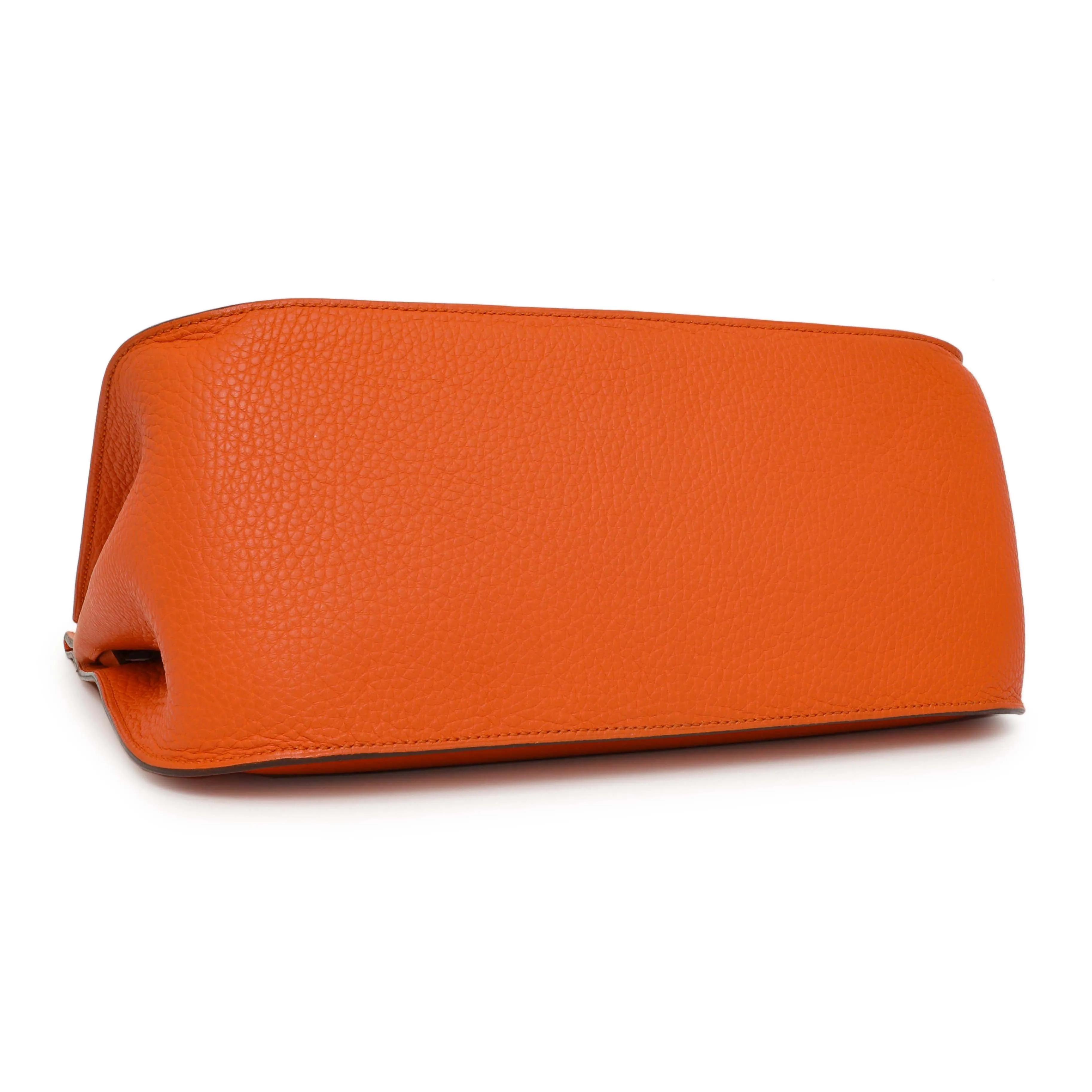 Hermes Feu Taurillon Clemence Jypsiere 31
