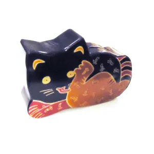 Leather Bank - Grooming Cat