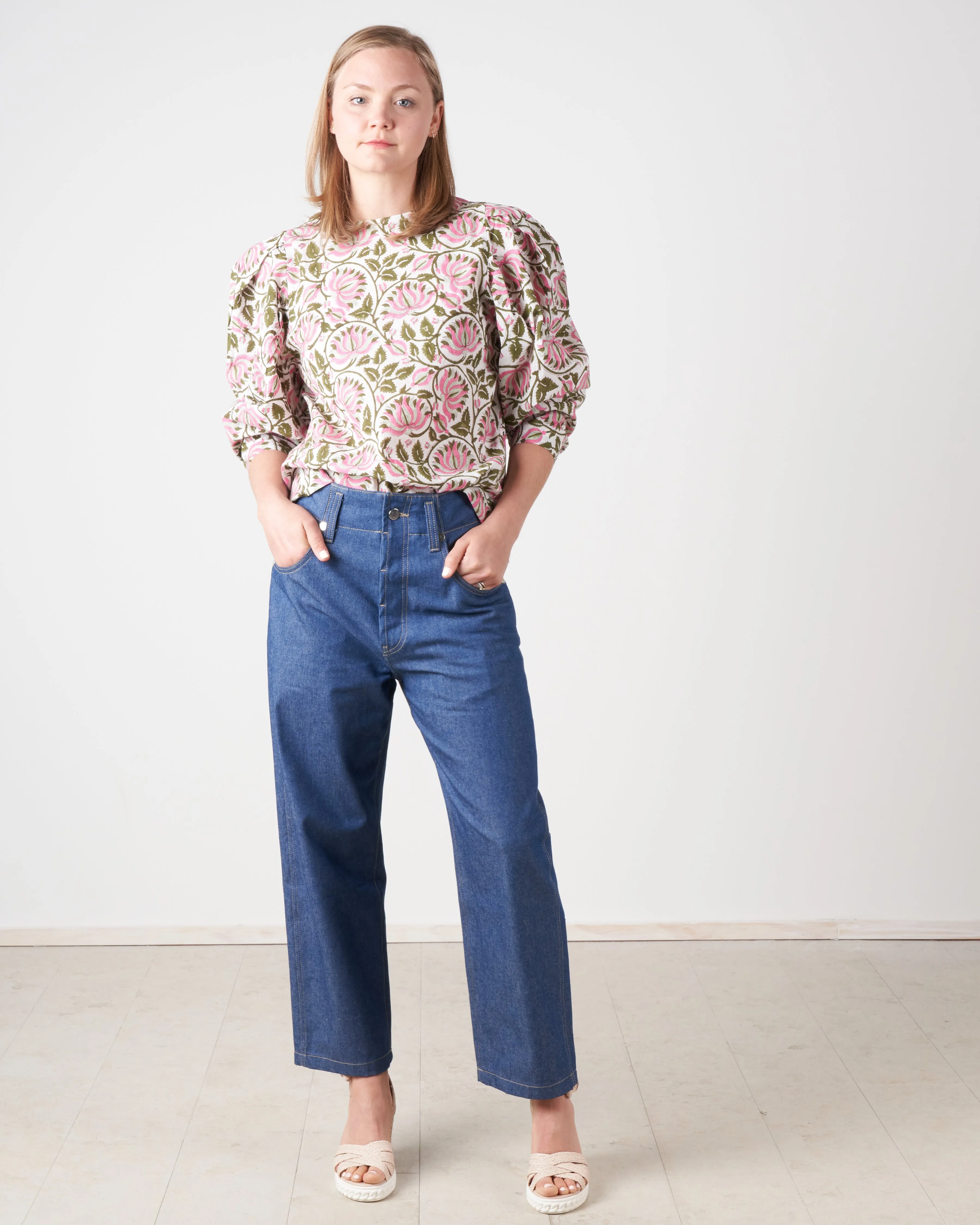 lila top - lotus flower