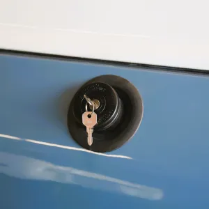 Locking Gas Cap for an International Scout II