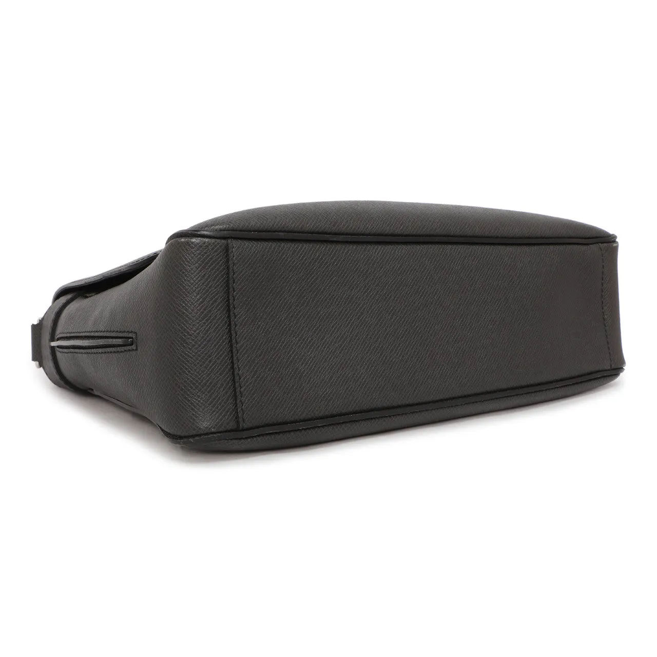 Louis Vuitton Ardoise Taiga Roman MM