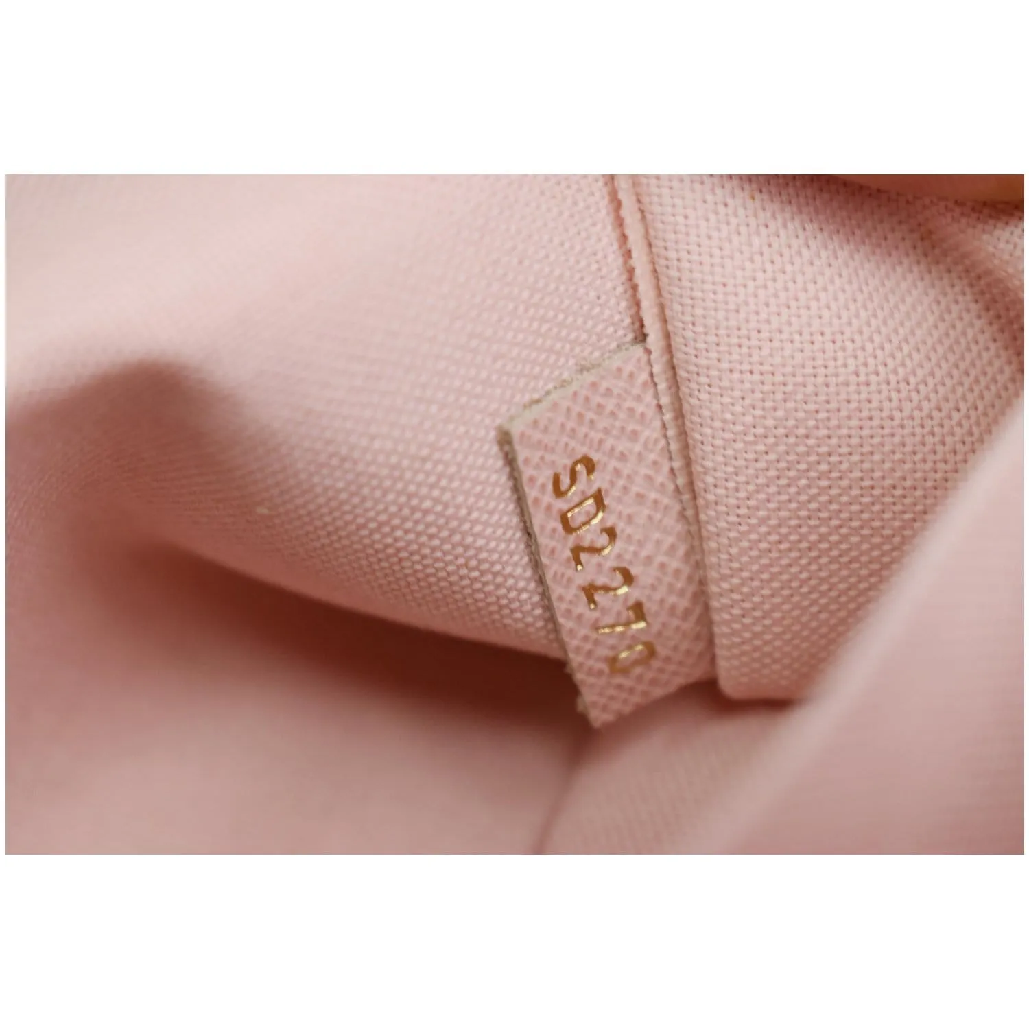 LOUIS VUITTON Felicie Pochette Damier Azur Crossbody Bag White
