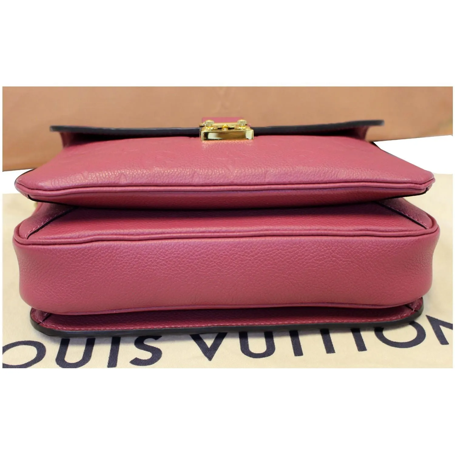 LOUIS VUITTON Metis Pochette Monogram Empreinte Crossbody Bag Pink