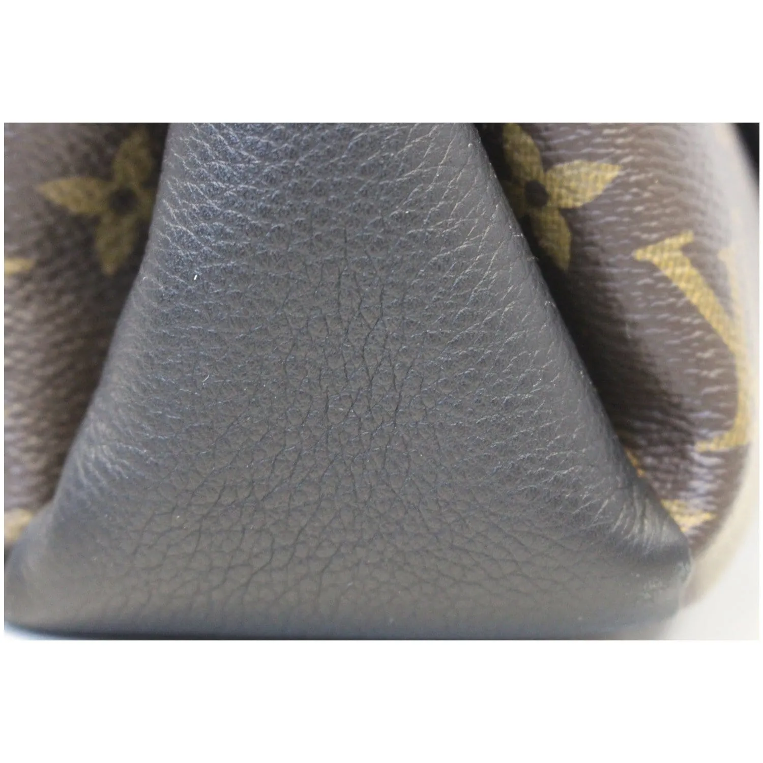 LOUIS VUITTON Pallas BB Monogram Canvas Shoulder Crossbody Bag Noir