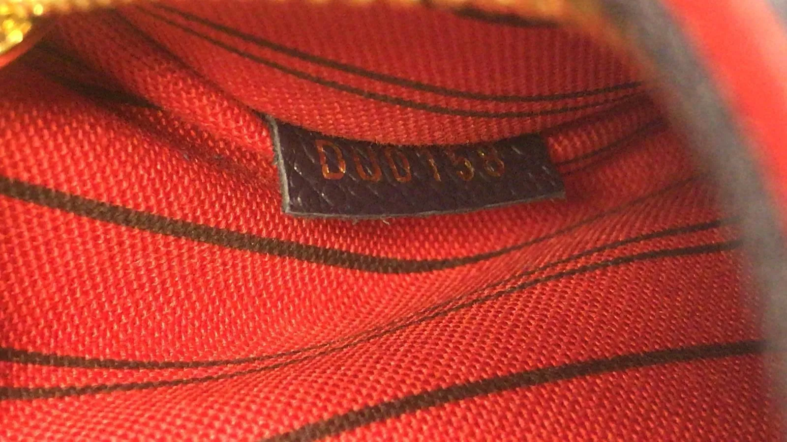 LOUIS VUITTON Pochette Metis Monogram Empreinte Shoulder Bag Marine Rouge