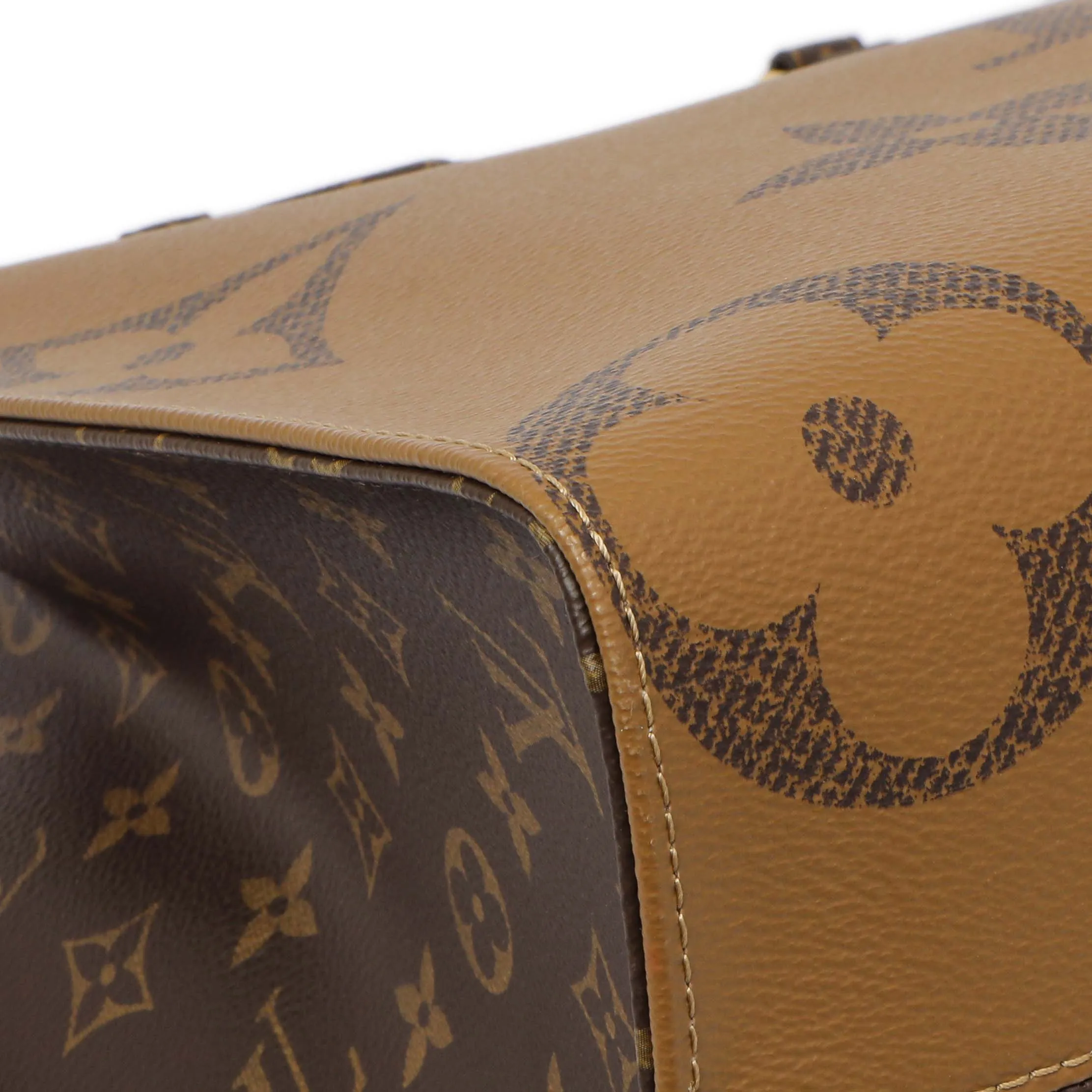 Louis Vuitton Reverse Monogram Giant Onthego MM
