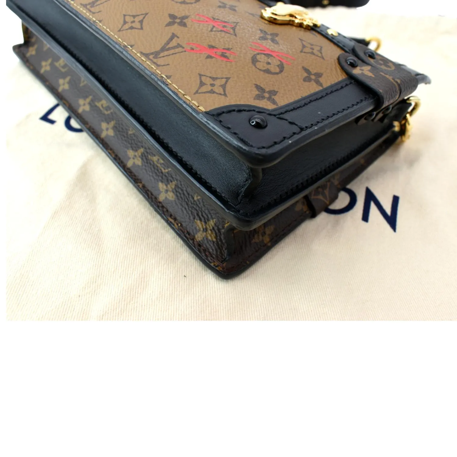 LOUIS VUITTON Trunk Clutch Reverse Monogram Crossbody Bag Brown
