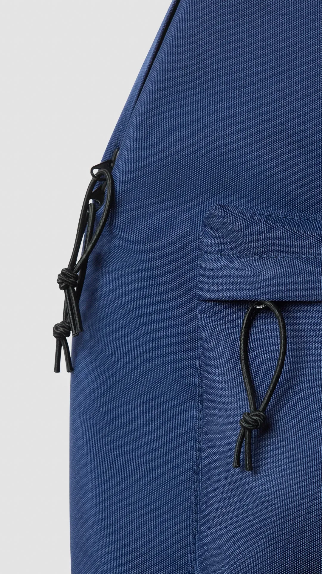 MOCHILA ICONIC AZUL MARINO