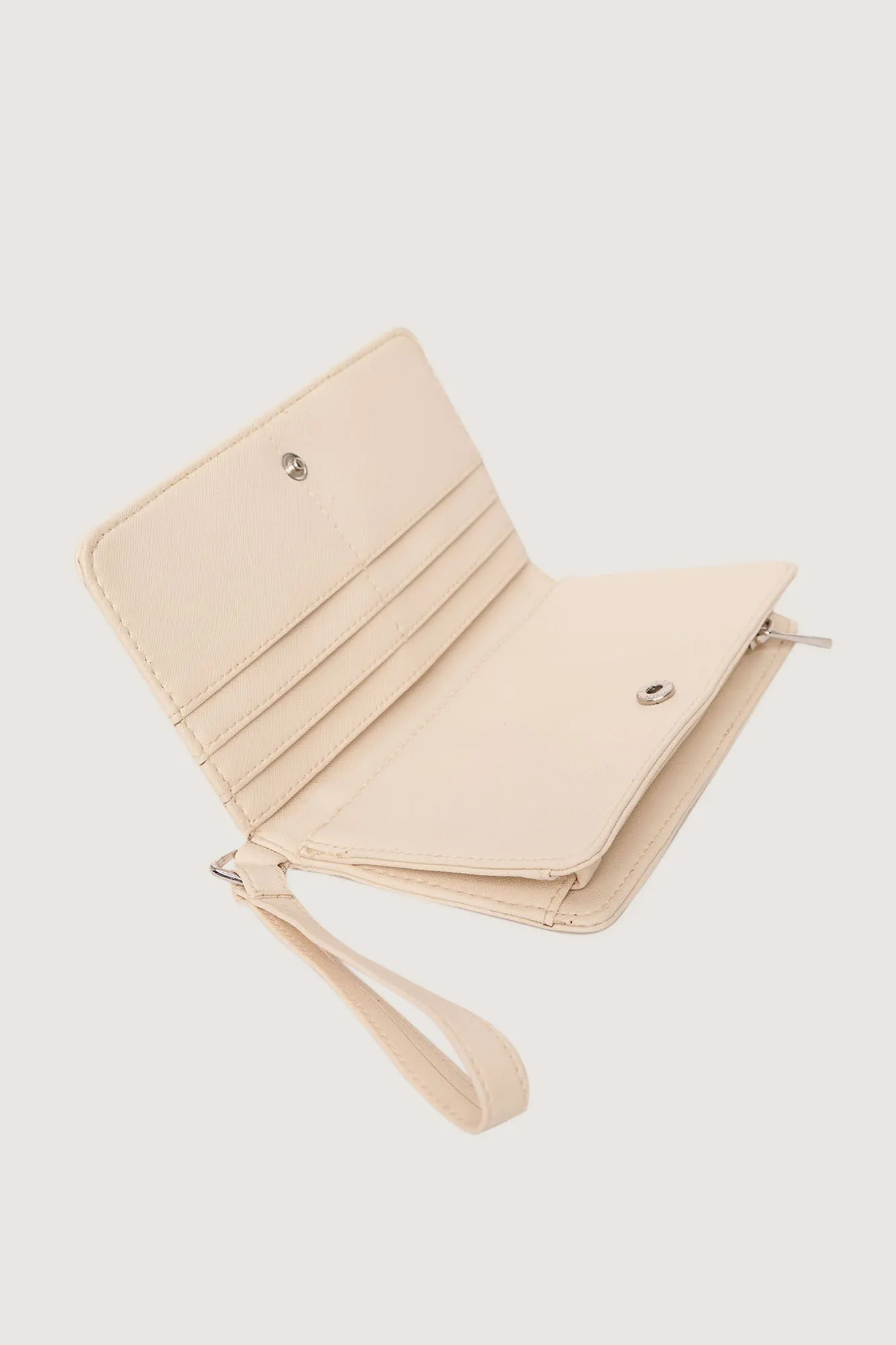 Multi-Slot Long Wallet