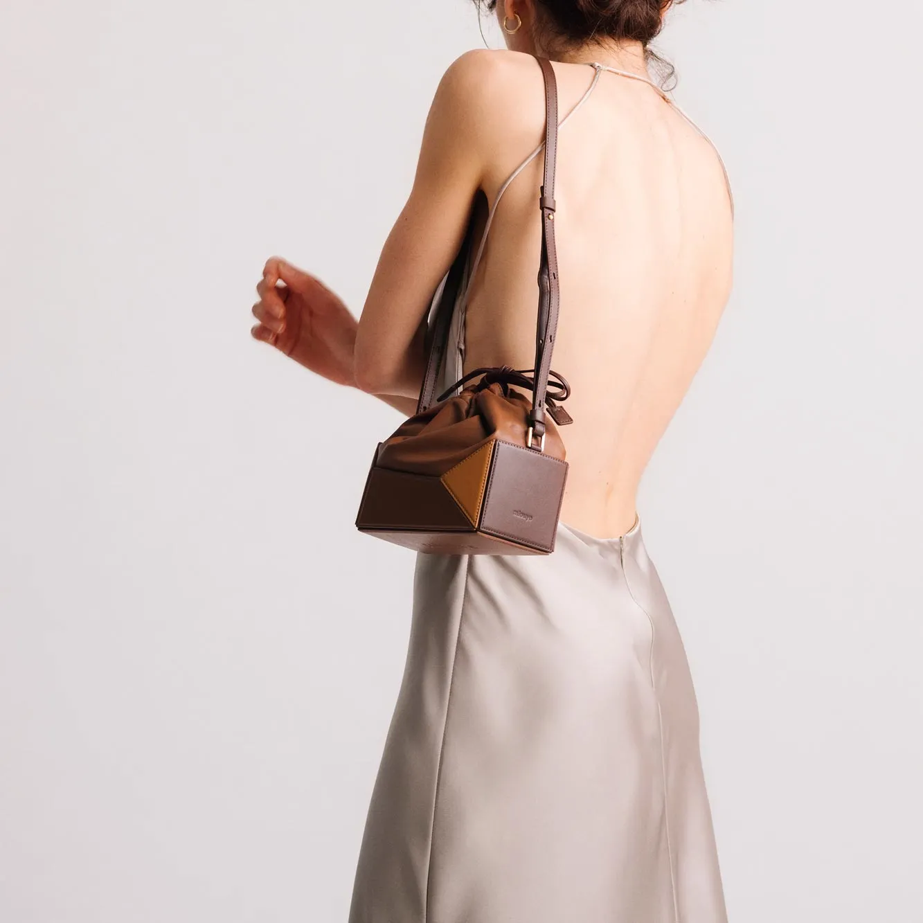 Naomi Pouch - Praline