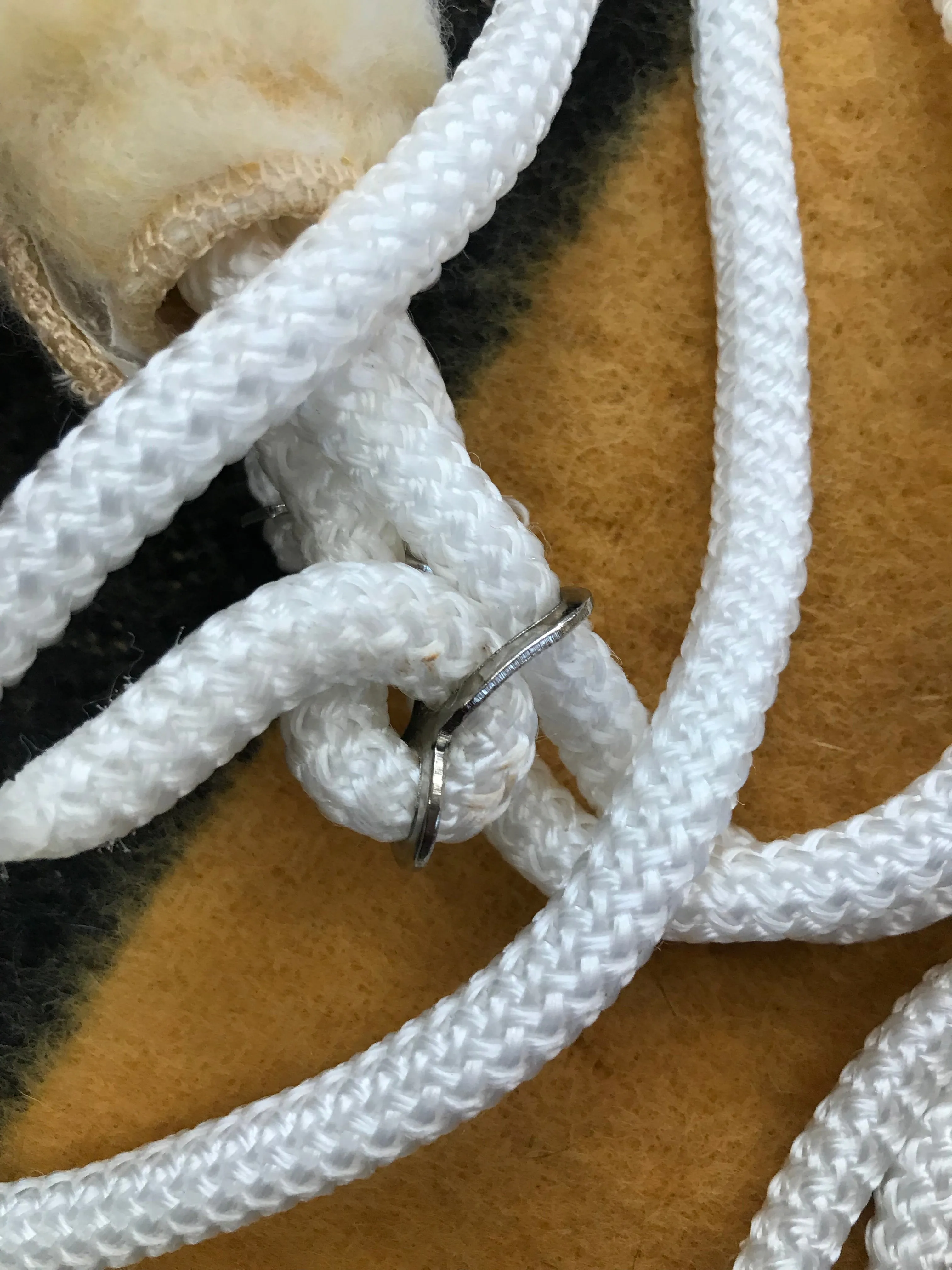 New rhinegold Pessoa in white and cream