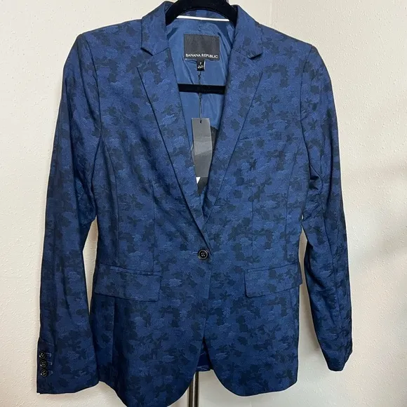 NWT Banana Republic Patterned Blazer