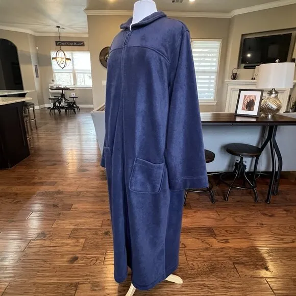 NWT LL Bean Women’s Plus Size 3X Full Zip Winter Fleece Warm Robe Bright Navy
