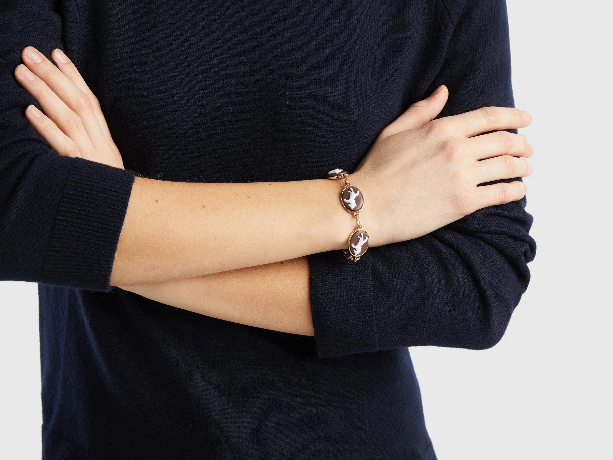 Patterned Clasp Bracelet