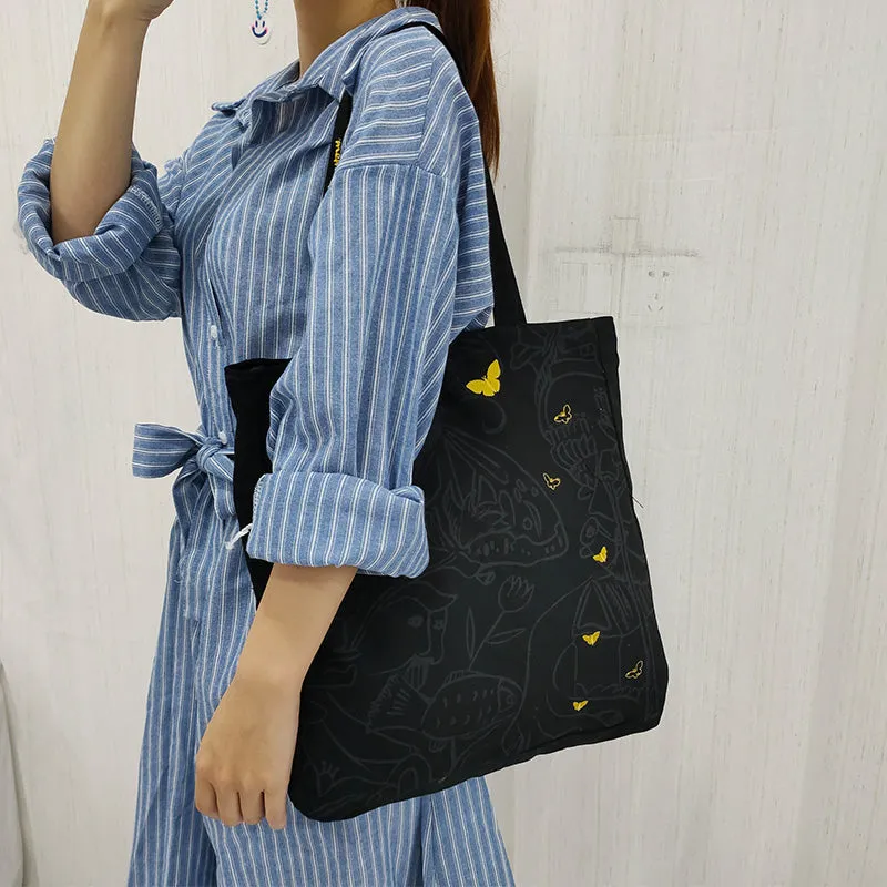 "BLACK BUTTERFLY EMBROIDERED CANVAS" BAG UB2418