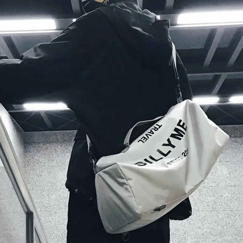 "SILLYME" Sac à dos / Sac de sport Streetwear - URB1™